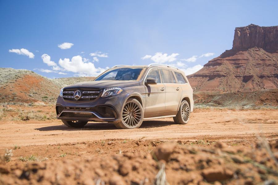  Mercedes-AMG GLS63 4Matic 2016 года  (US) (фото 25 из 30)